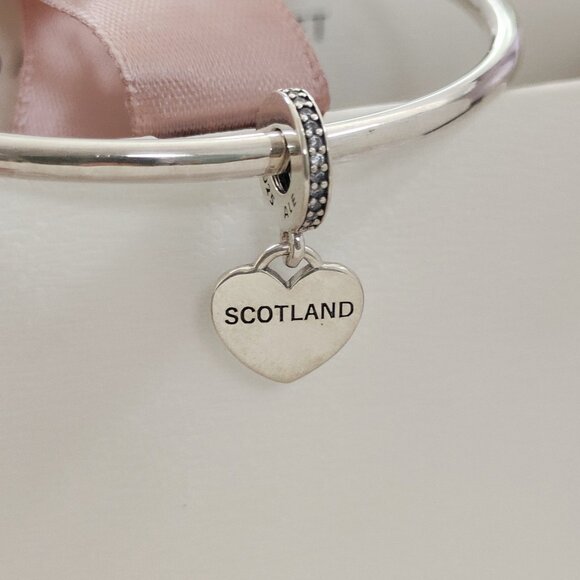 Pandora Scotland Flag Heart Travel Exclusive Dangle Charm with box - Picture 3 of 6